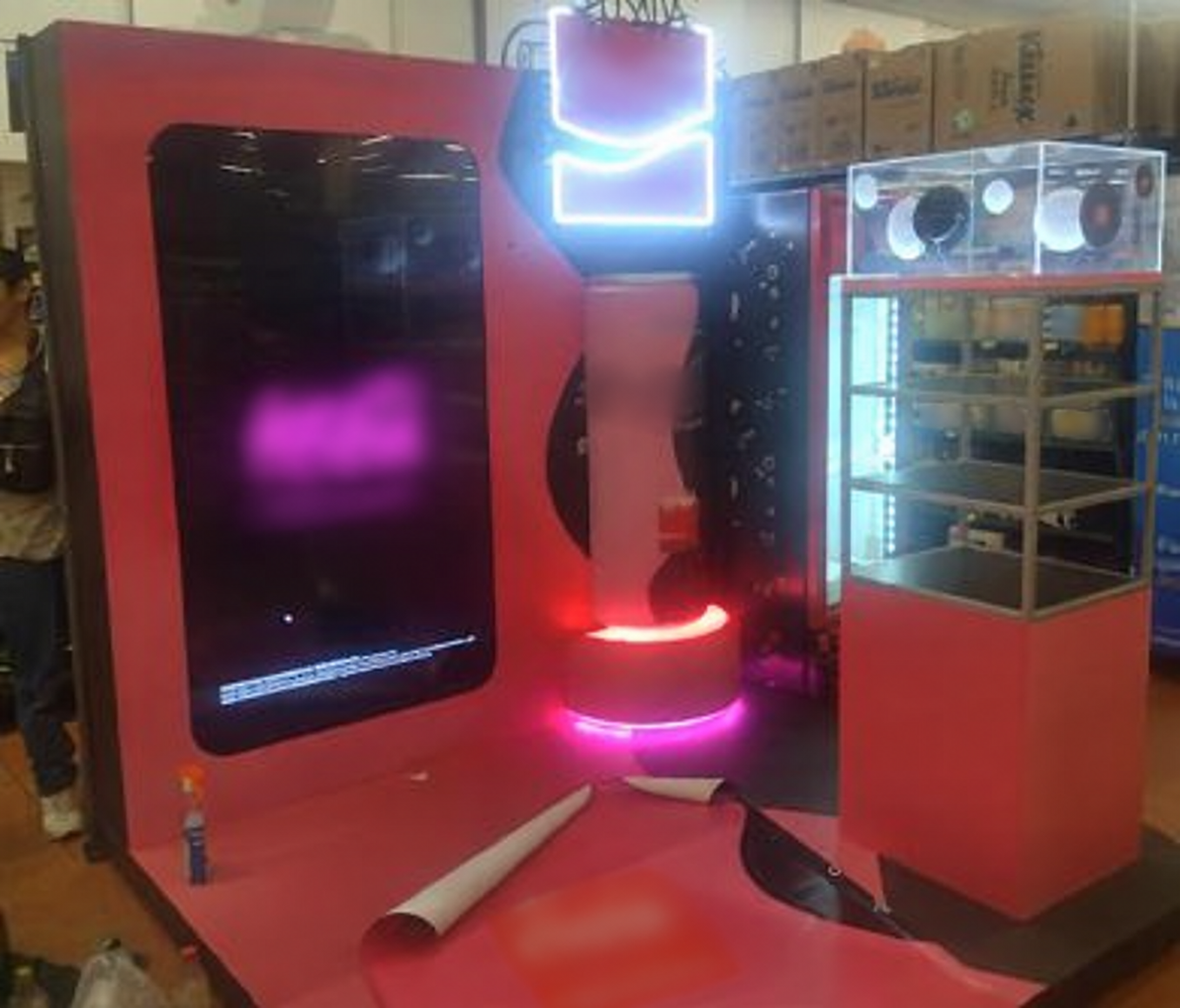 Instalación luminosa para el proyecto Walmart y Coca-Cola